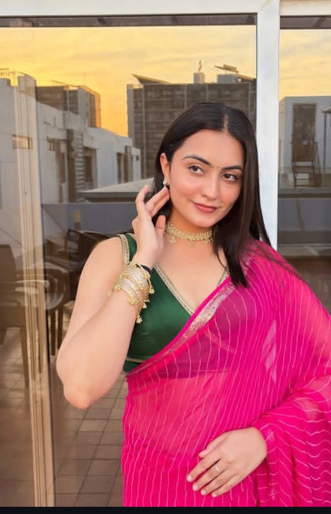 Nisha - Mumbai Escort