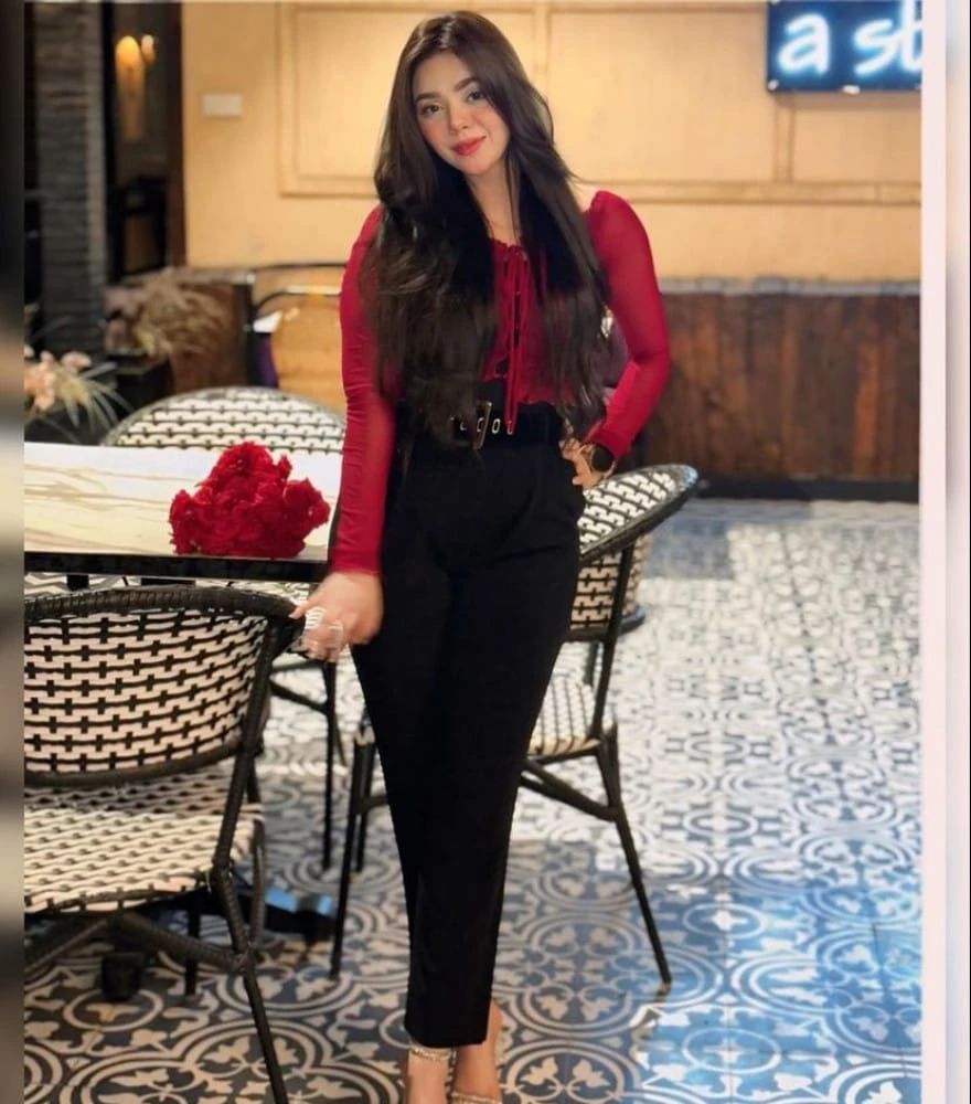 Radhika - Mumbai Escort